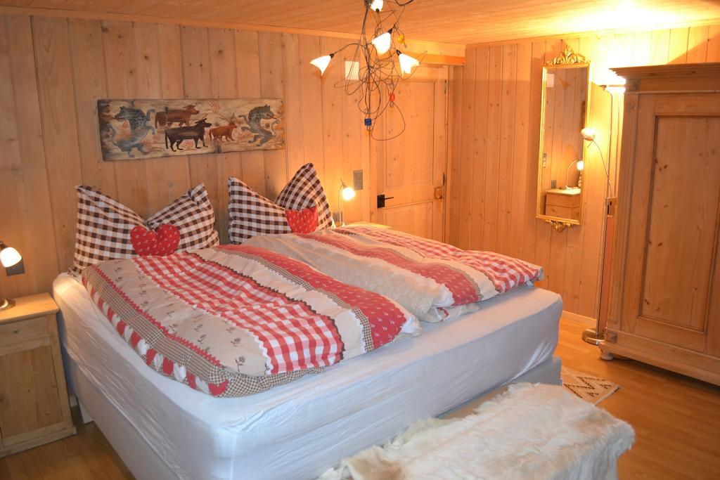 B&B Rosaly Château-d'Oex Værelse billede